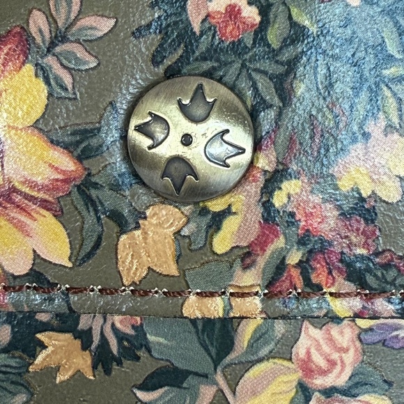 Patricia Nash Rivalta Crossbody Mini Bag – English Country Floral – NWT - Picture 6 of 15